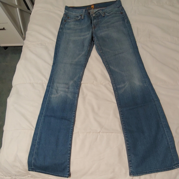 7 For All Mankind Women's Light Wash Bootcut Jeans 27 - Picture 2 of 10